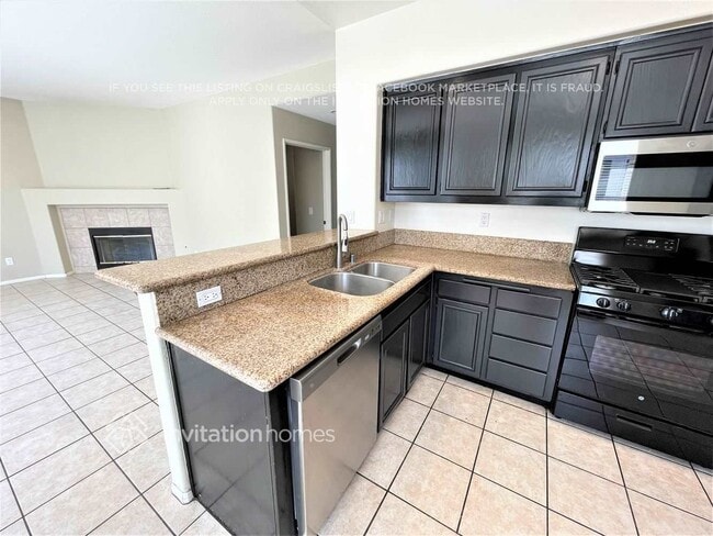 Building Photo - 42515 Coronet Ct