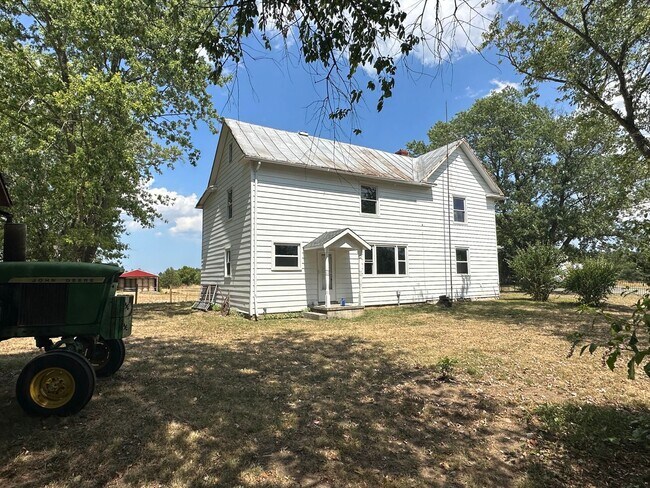 Foto del edificio - 317 Confidence Ln