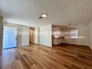 Foto del edificio - 14125 NE 4th St