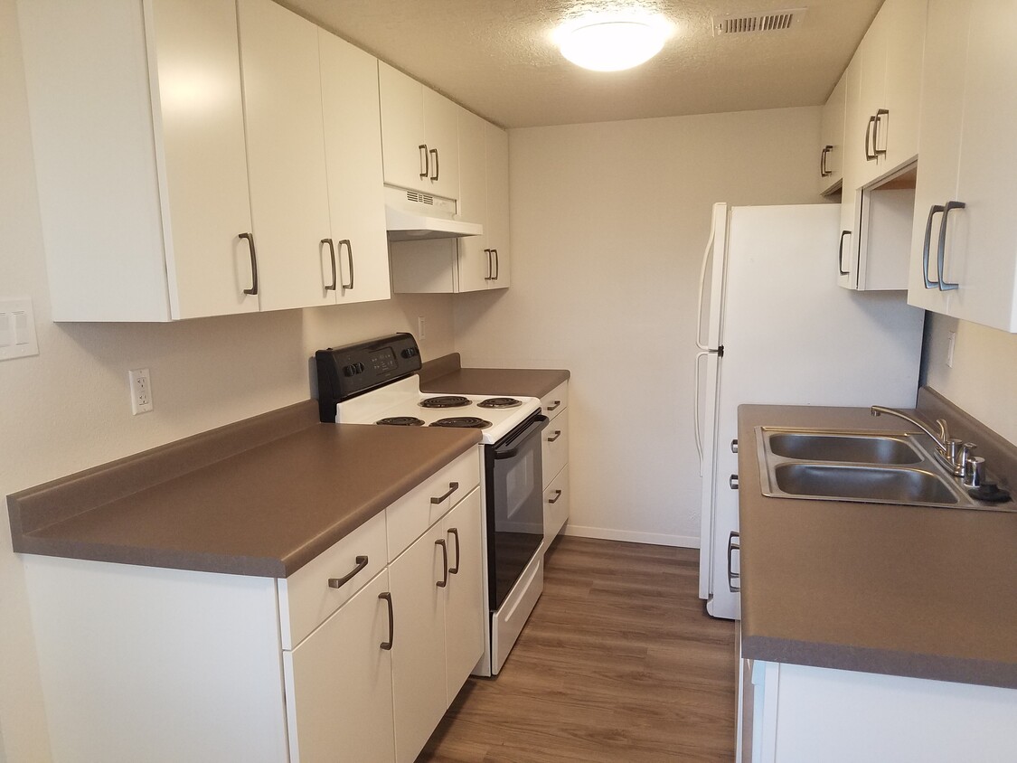 Kitchen View 1 - 12805 Dunes Rd SE