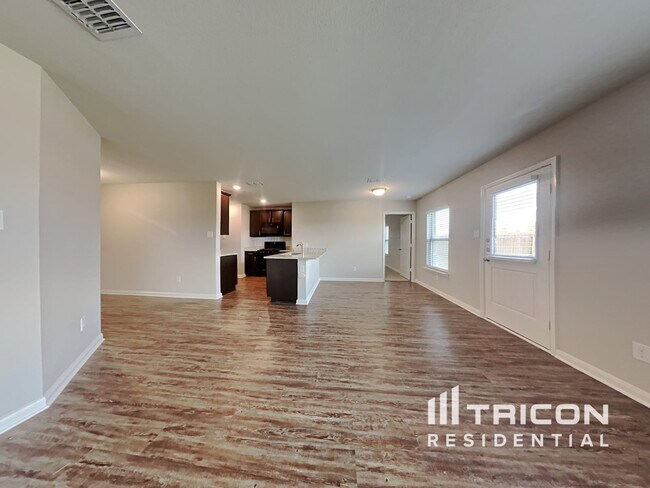Building Photo - 4517 Mares Tail Drive Forney TX