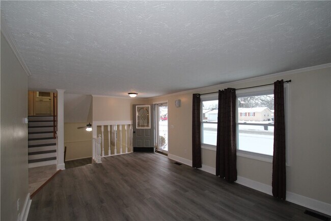 Building Photo - 103 Virginia Manor Rd