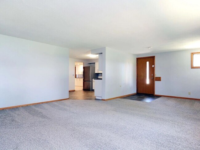 Building Photo - 4 Bed | 2 Bath One-level living in St. Ant...