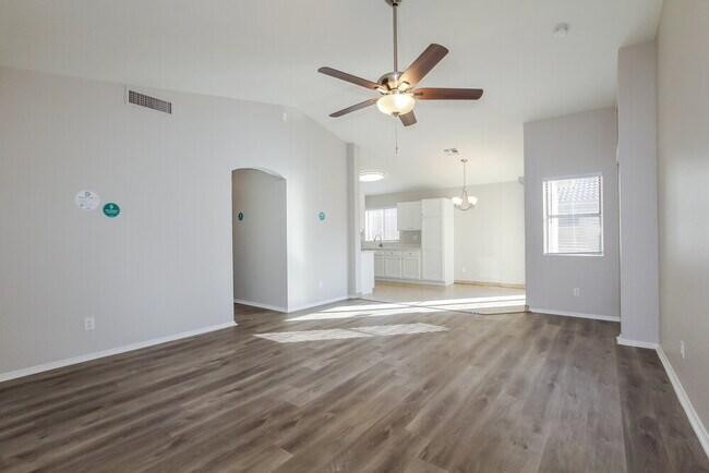 Foto del edificio - 20212 N 34th Pl
