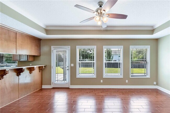 Building Photo - 123 Southwinds Dr