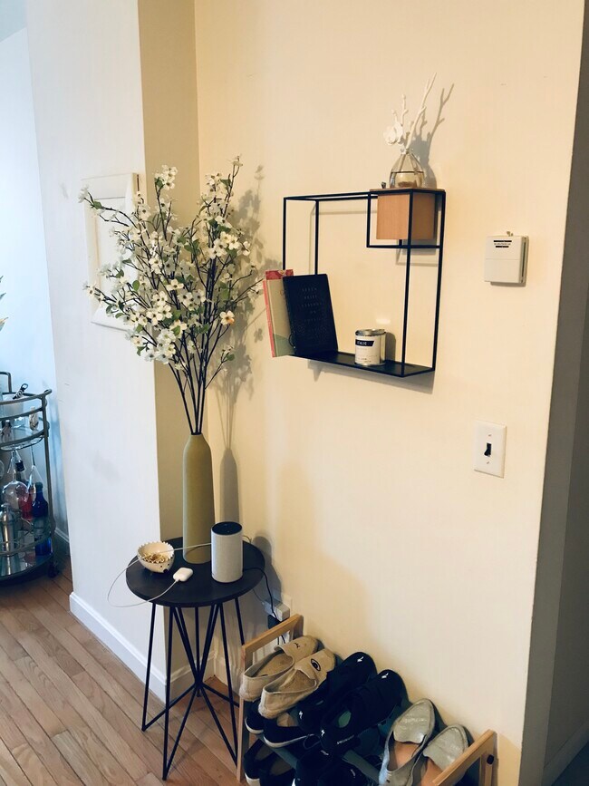 Foto del edificio - 1880 Commonwealth Avenue