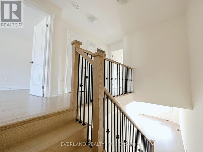 Building Photo - 50 Hercules Clb Dr