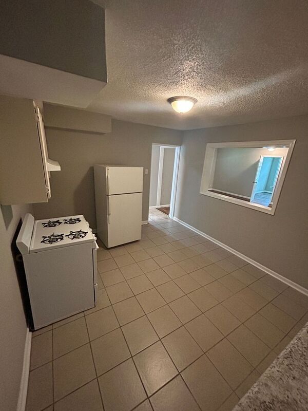 Foto del edificio - 1616 Nemnich Rd