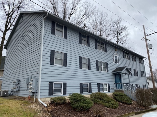 Building Photo - 356 College Ave