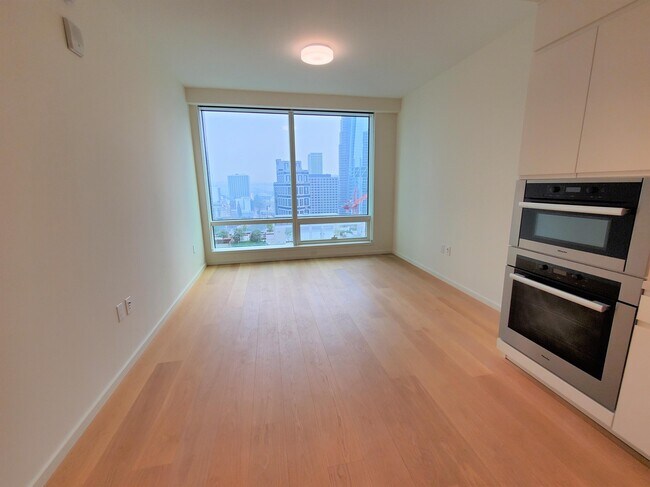 Building Photo - 877 Francisco St