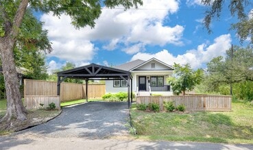 Building Photo - 1102 Bingham St