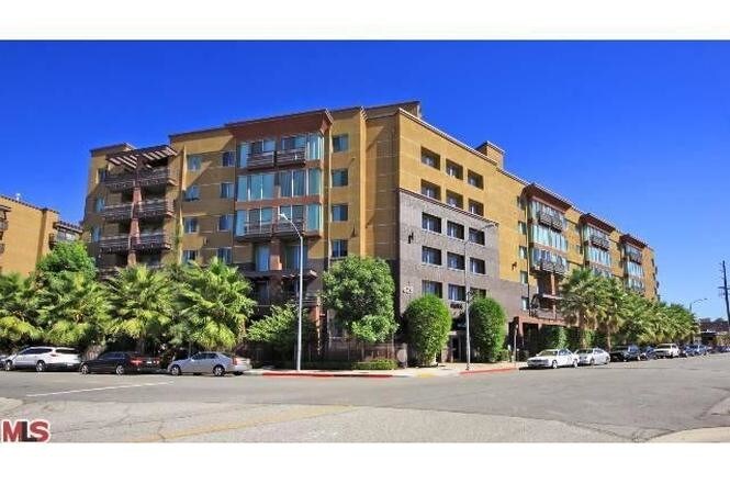 Mura Condos - 629 Traction Ave