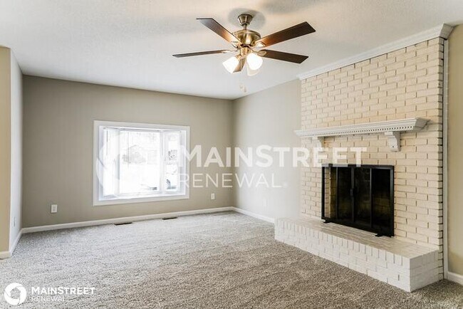 Foto del edificio - 1005 E MAPLEWOOD DR, BENSON, NC 27504