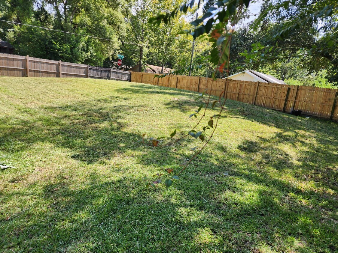 Foto del edificio - 3510 Andrews St