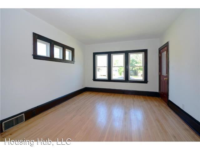 Building Photo - 3 br, 3 bath House - 1283 Rice St