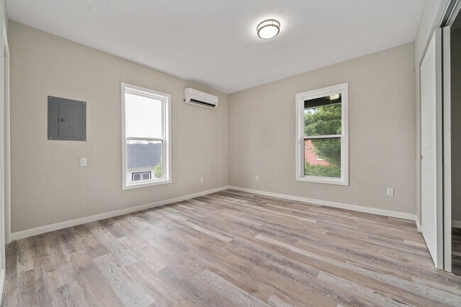 Foto del edificio - 741 Sullivant Ave