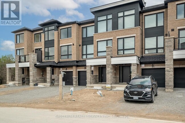 Building Photo - 146 Blue Frst Cres