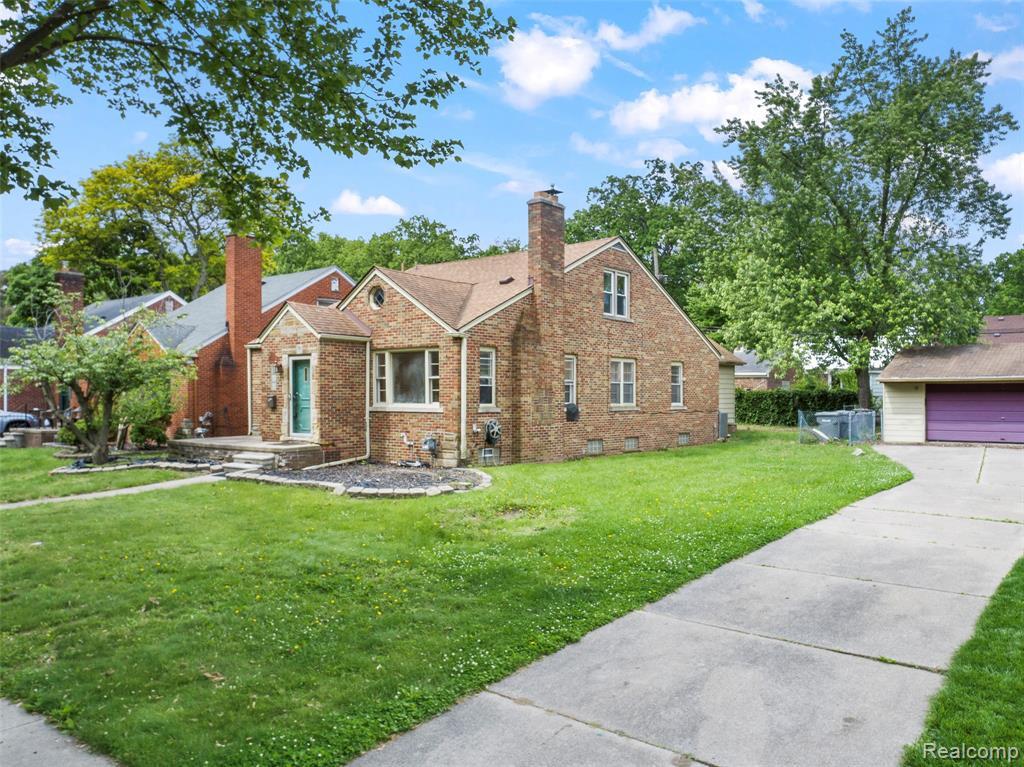 Foto principal - 1121 N Lafayette St
