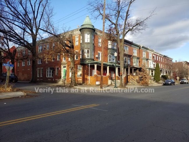 Building Photo - 3 N 16th St Apt 3E