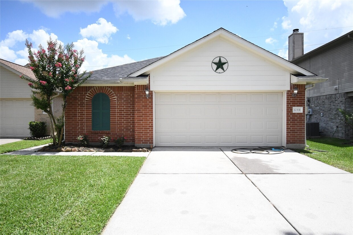 Primary Photo - 12331 Westwold Dr
