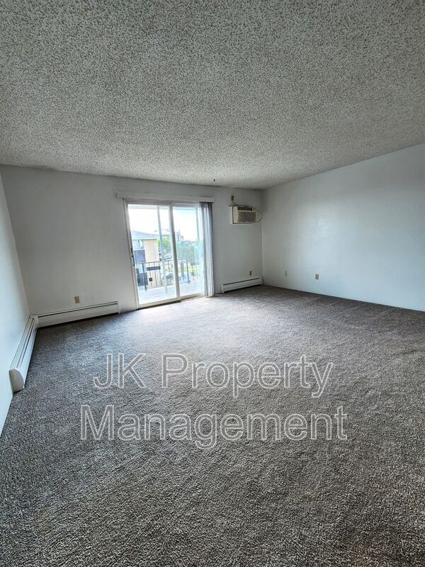 Building Photo - 1401-142B Street S
