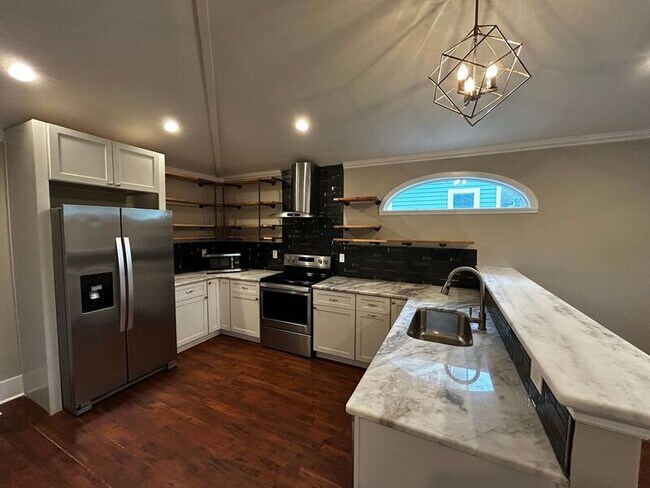 Foto del edificio - 1517 McKennie Ave