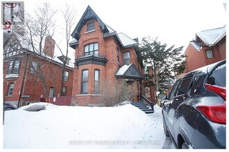 Building Photo - 294 Somerset St W