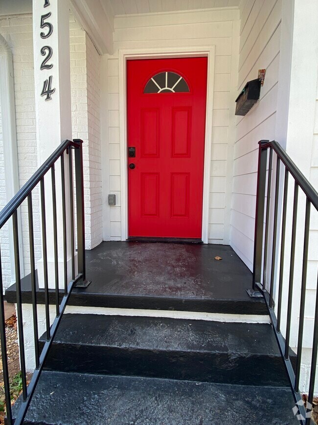 Five Points Historic District Apartments for Rent with Parking