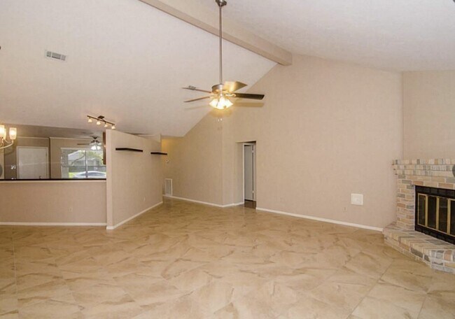 Building Photo - 6910 Brockington Dr