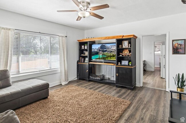 Upstairs living room - 175 N Main St