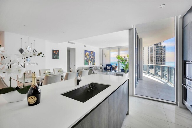 Photo - 17550 Collins Ave House