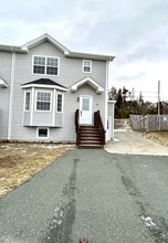 Building Photo - 16 MacLaren Pl