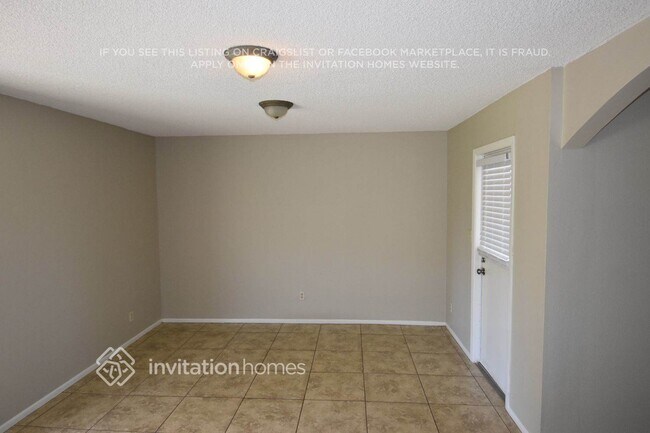 Foto del edificio - 3526 S Shafer Dr