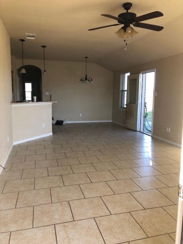 Building Photo - 4611 Cambridge Dr