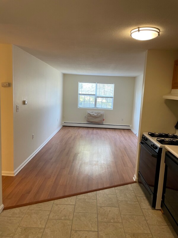 Foto principal - 411 Great Rd