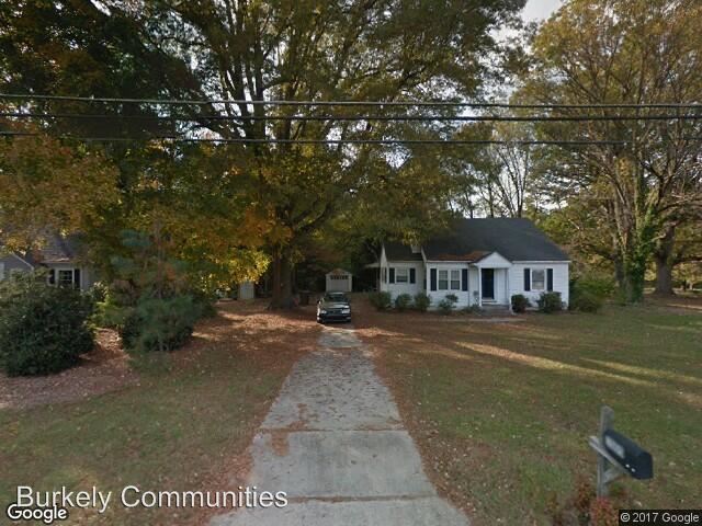 Foto del edificio - 1005 Jefferson Rd