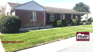 Building Photo - 2164 Nowell Cir