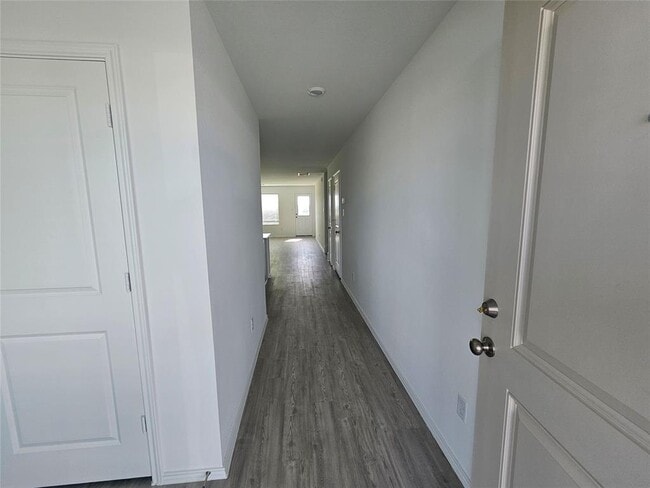 Building Photo - 117 Tall Timbers Trl