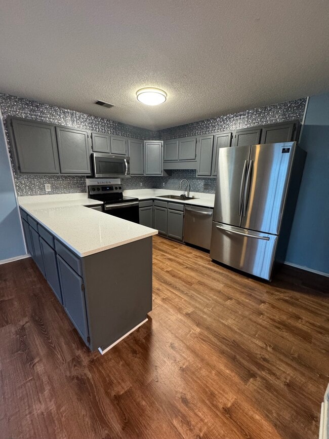 Photo - 1711 Orange Grove Shores Dr House