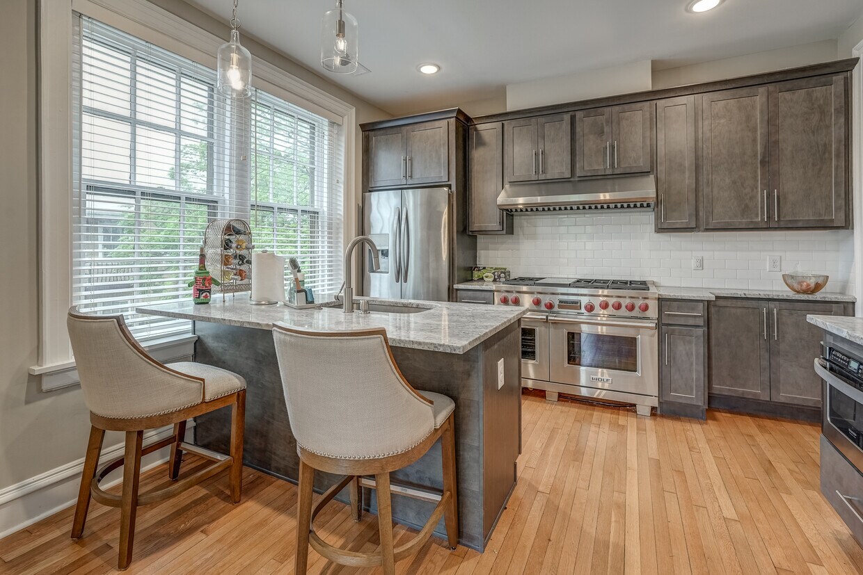 Foto principal - 301 S Arthur Ashe Boulevard