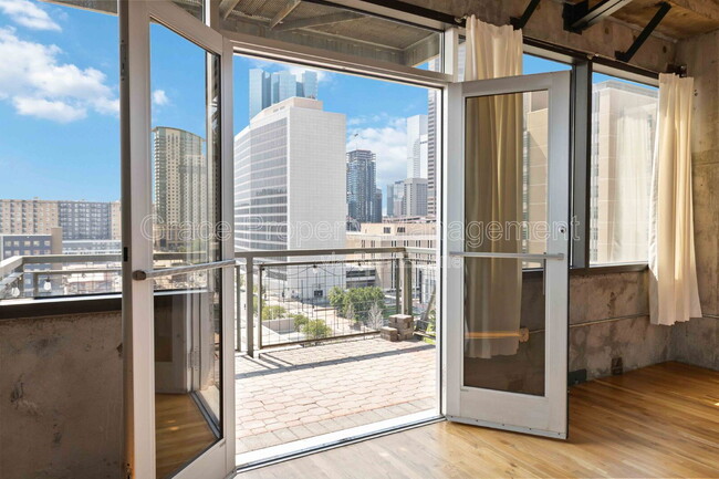 Photo - 2020 Arapahoe St House