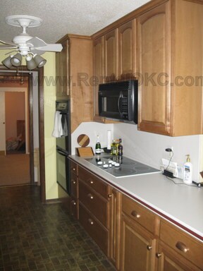 Building Photo - 8704 S Youngs Blvd