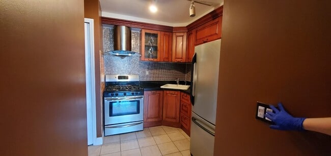 Foto del edificio - 2716 41st Ave