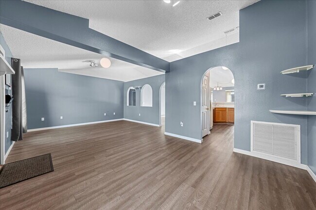 Foto del edificio - Palm Bay Gem