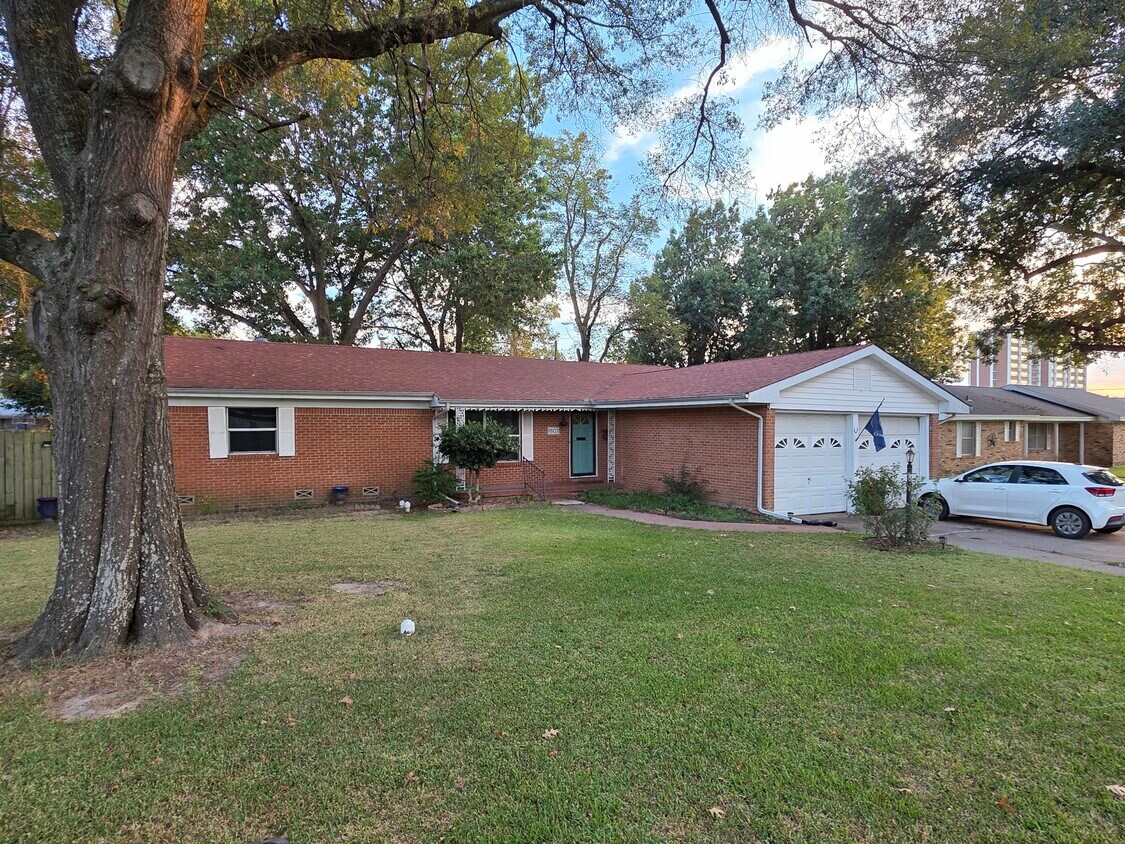 Foto principal - 1803 Jefferson St