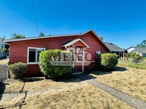 Building Photo - 2685 G St