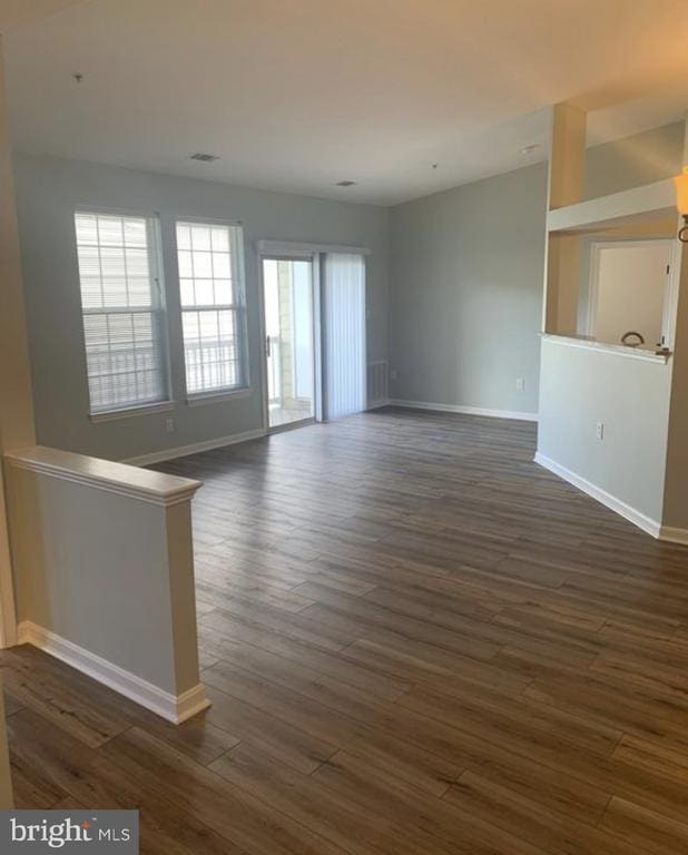 Foto principal - 8207 Blue Heron Dr