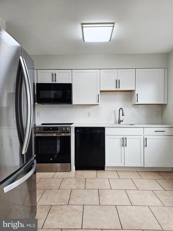 Foto del edificio - 2919 Seminole Rd