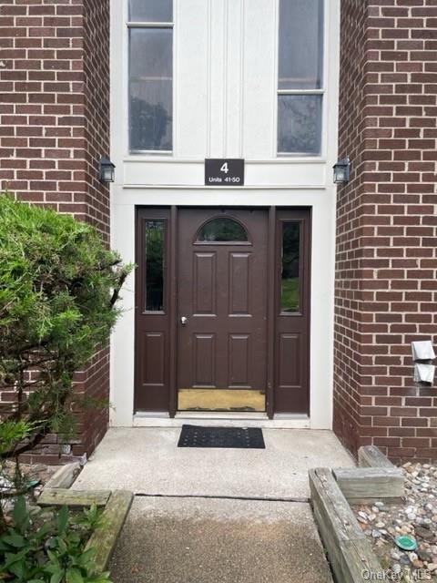 Foto del edificio - 45 Country Club Ln