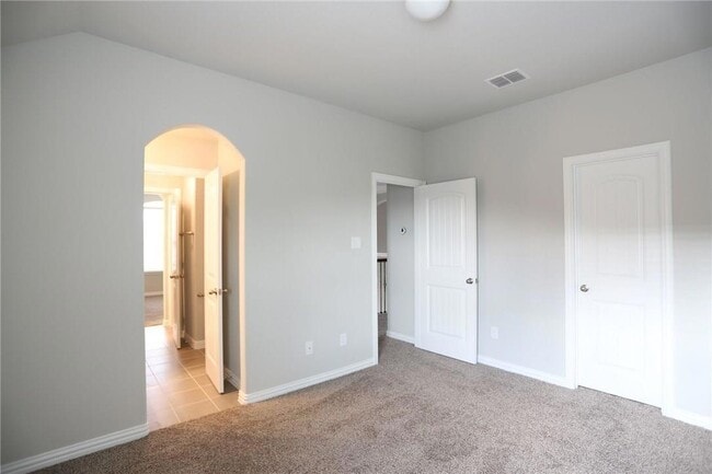 Foto del edificio - 15928 Holly Crk